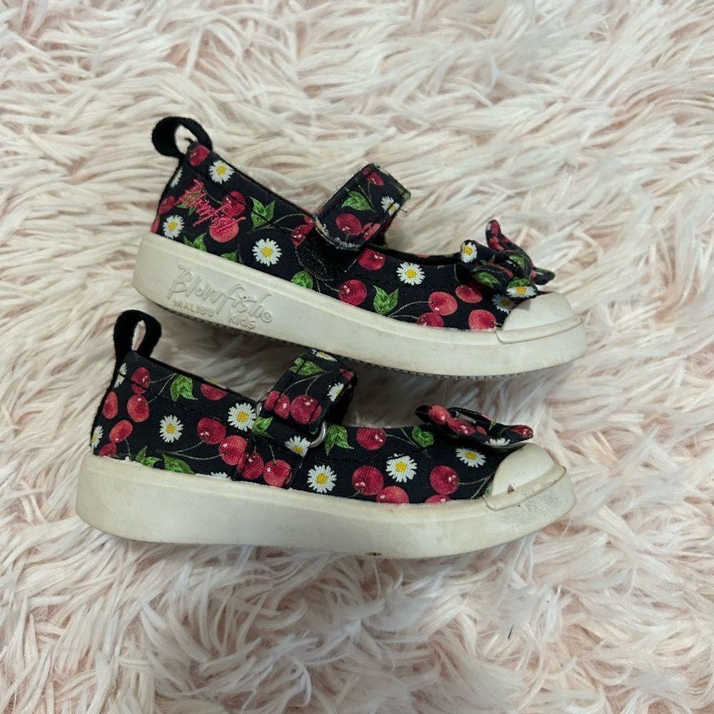 Blowfish Malibu Kids Verona Black Red Floral Cherry Bow Mary Jane Flats Baby 5 - Picture 6 of 10